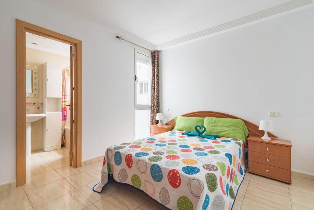 2B Apartamento Atlantico Apartment Vecindario  Bagian luar foto