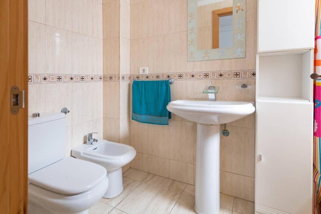 2B Apartamento Atlantico Apartment Vecindario  Bagian luar foto